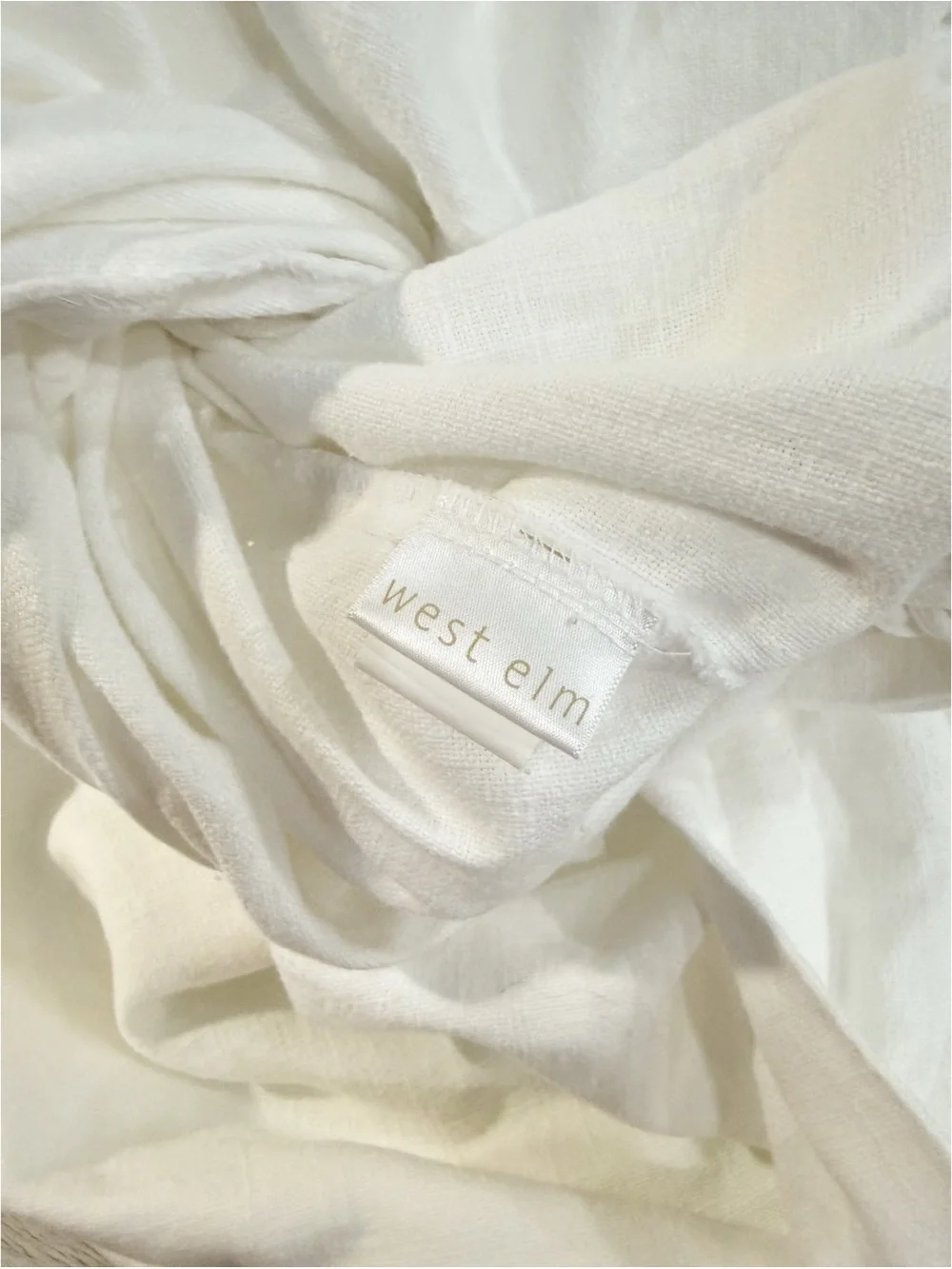 WEST ELM White Linen Cotton Blend Seamed Textured Duvet Cover Button Close Twin.